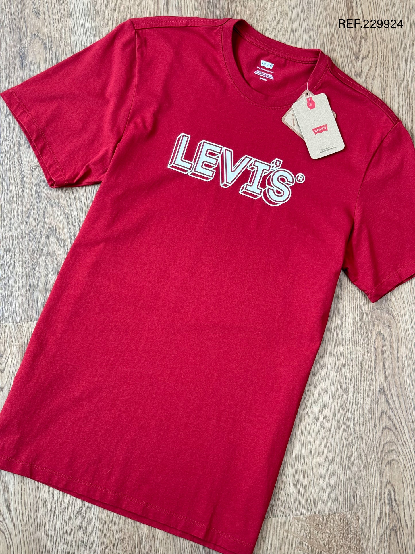 TSHIRT LEVIS