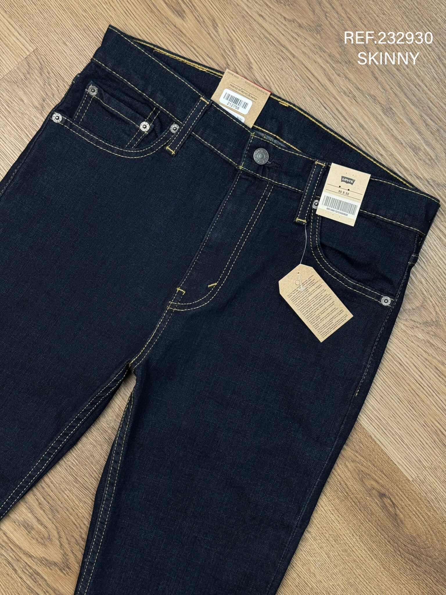 JEAN LEVIS