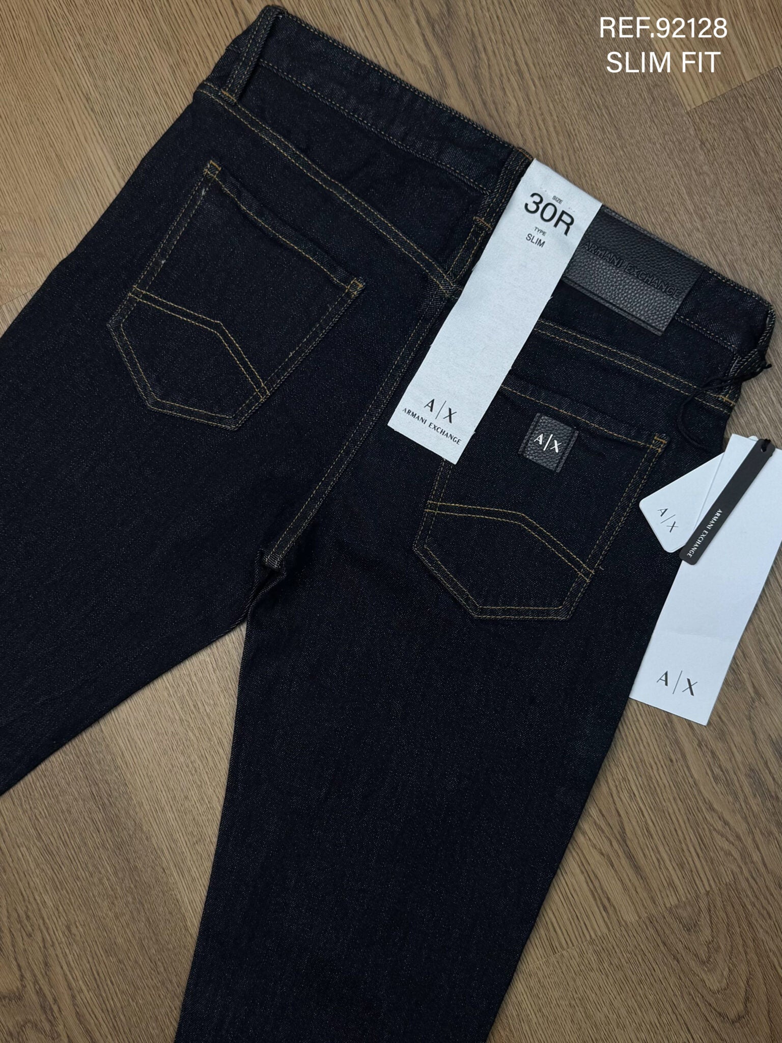 JEAN ARMANI EXCHANGE
