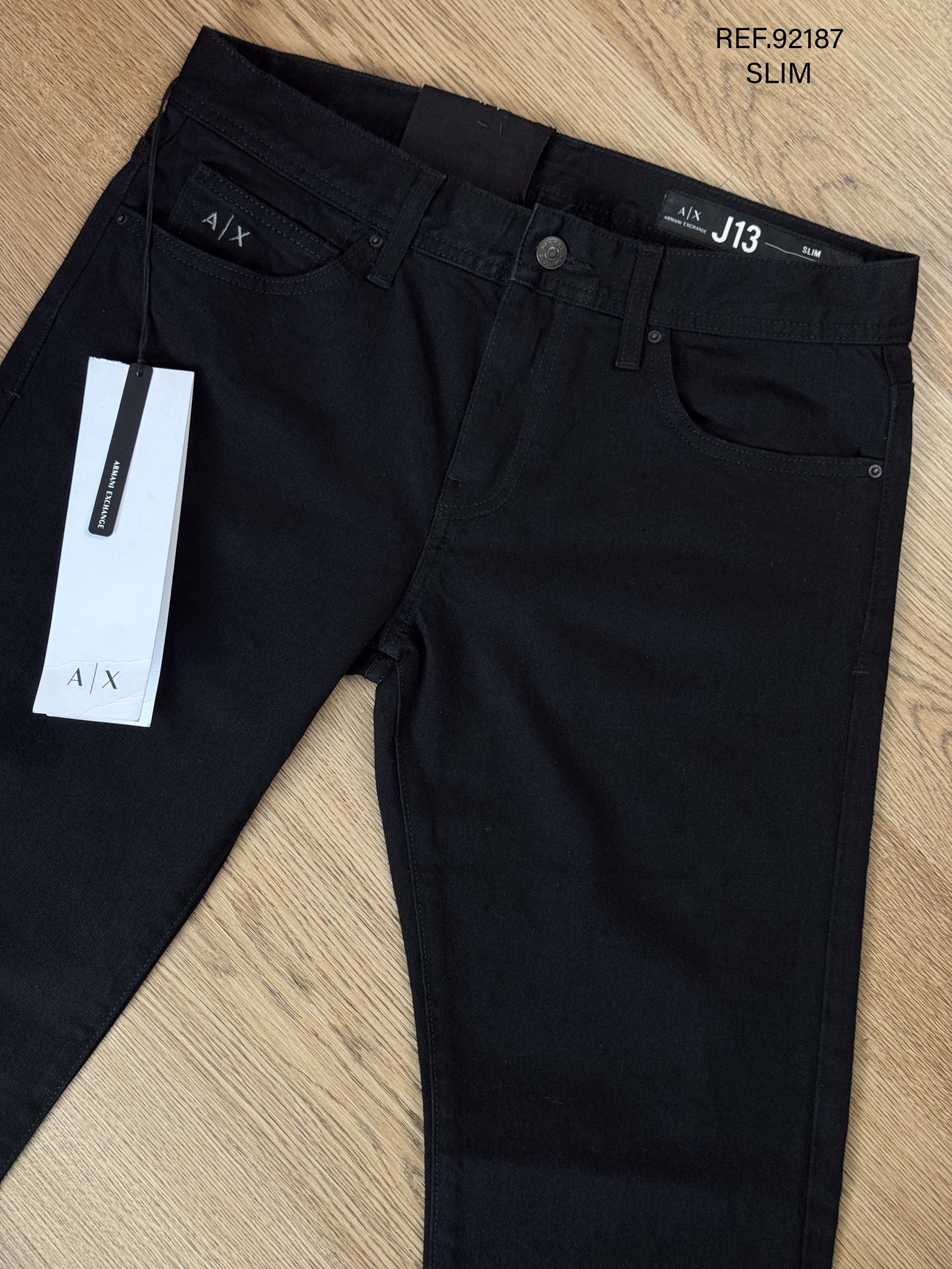 JEAN ARMANI EXCHANGE
