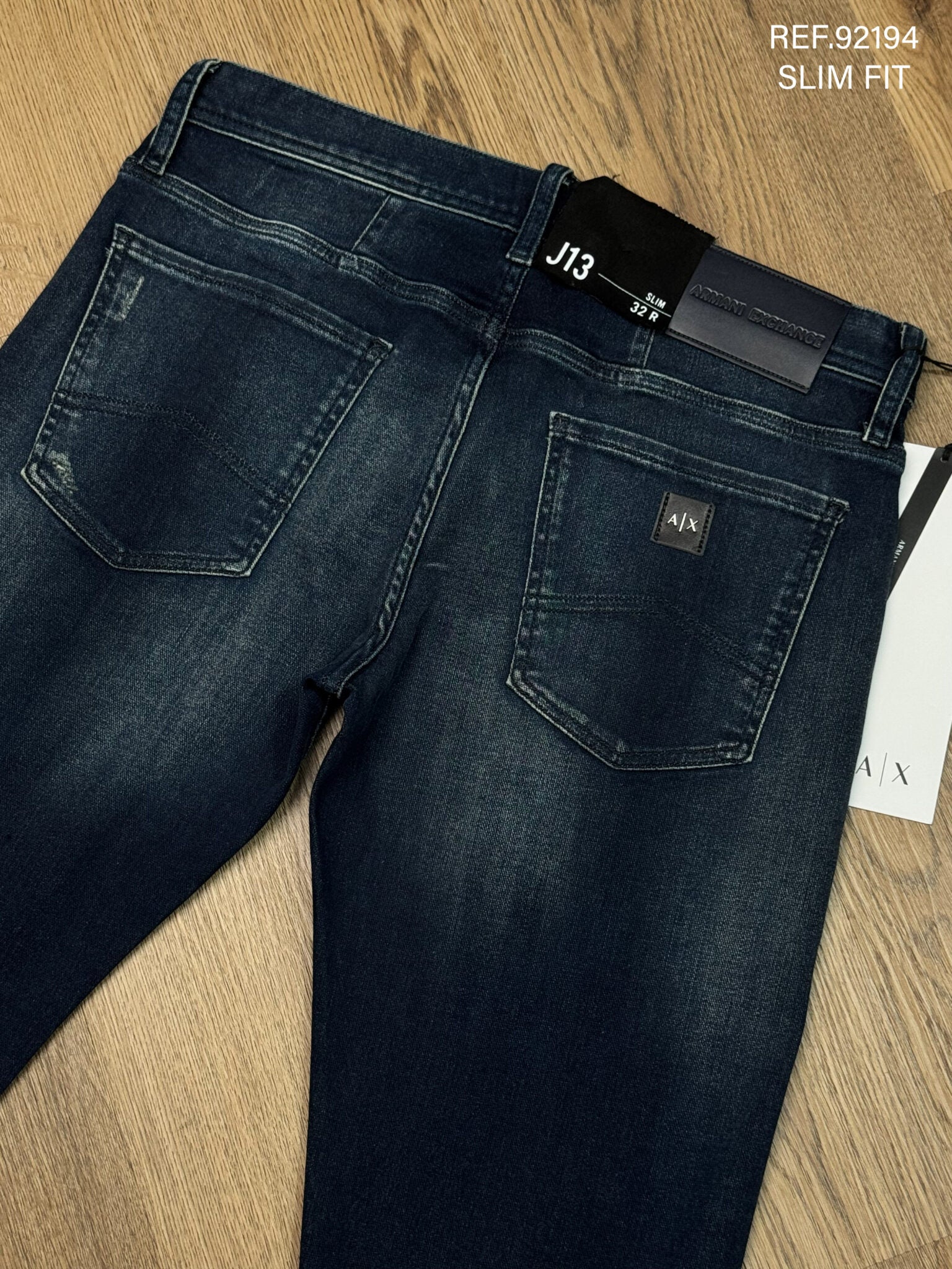 JEAN ARMANI EXCHANGE