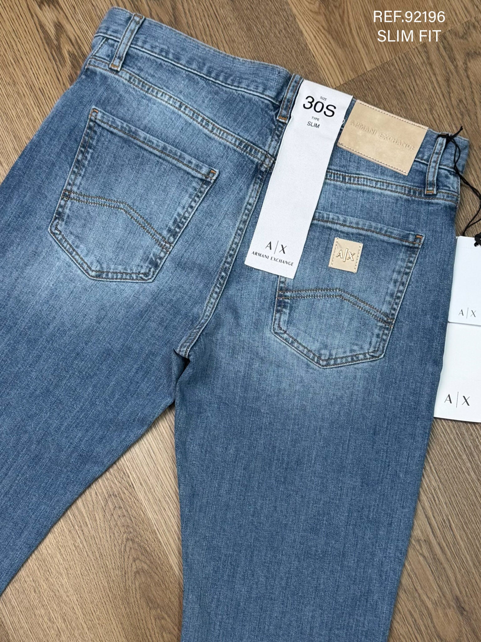JEAN ARMANI EXCHANGE