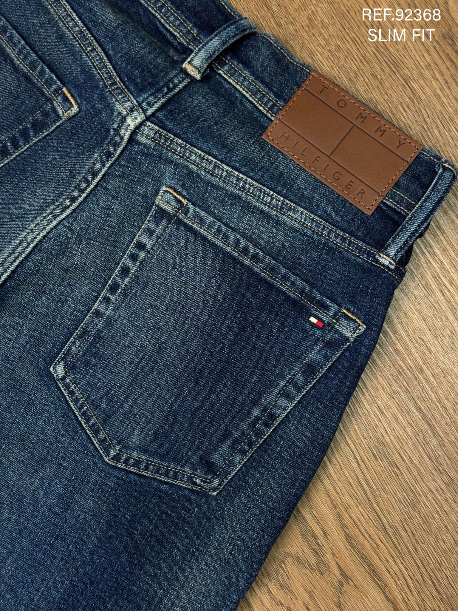 JEAN TOMMY HILFIGER