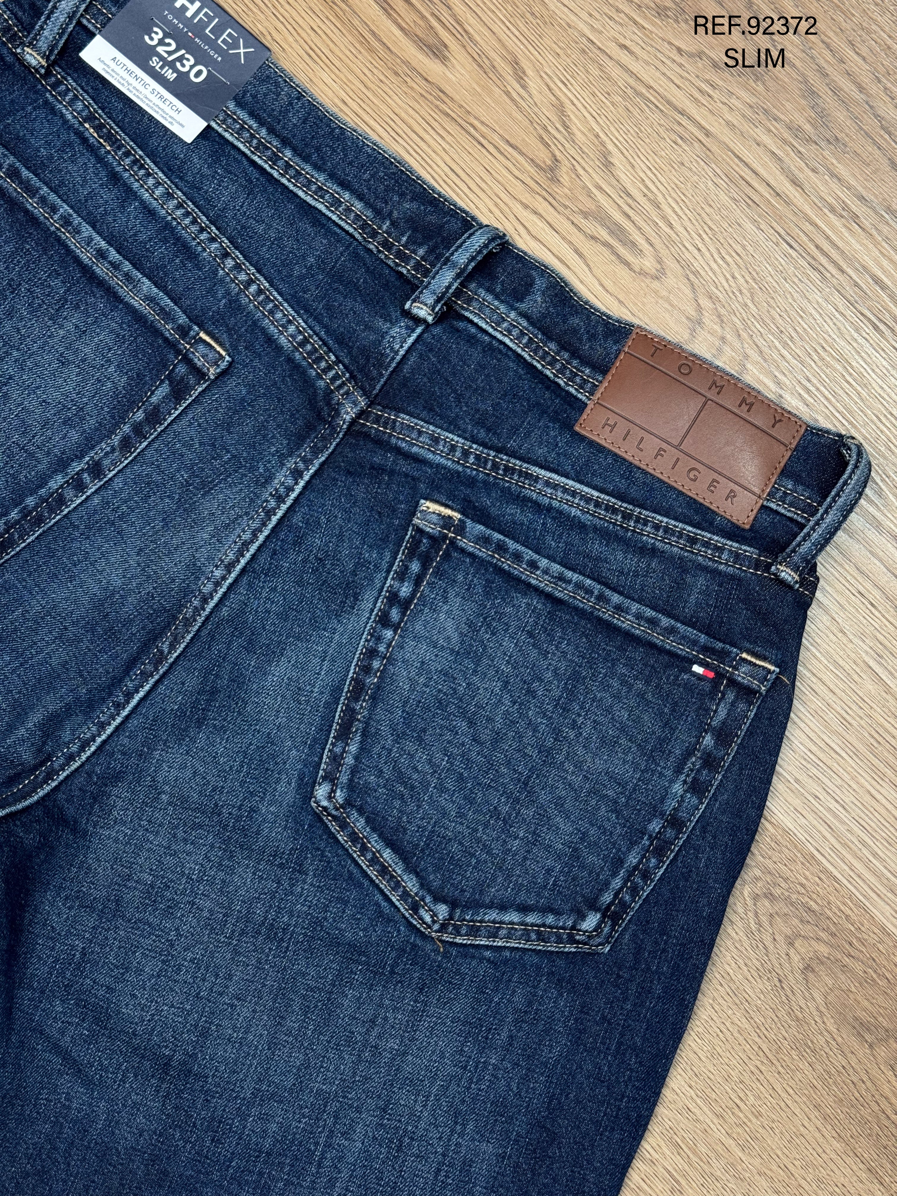 JEAN TOMMY HILFIGER